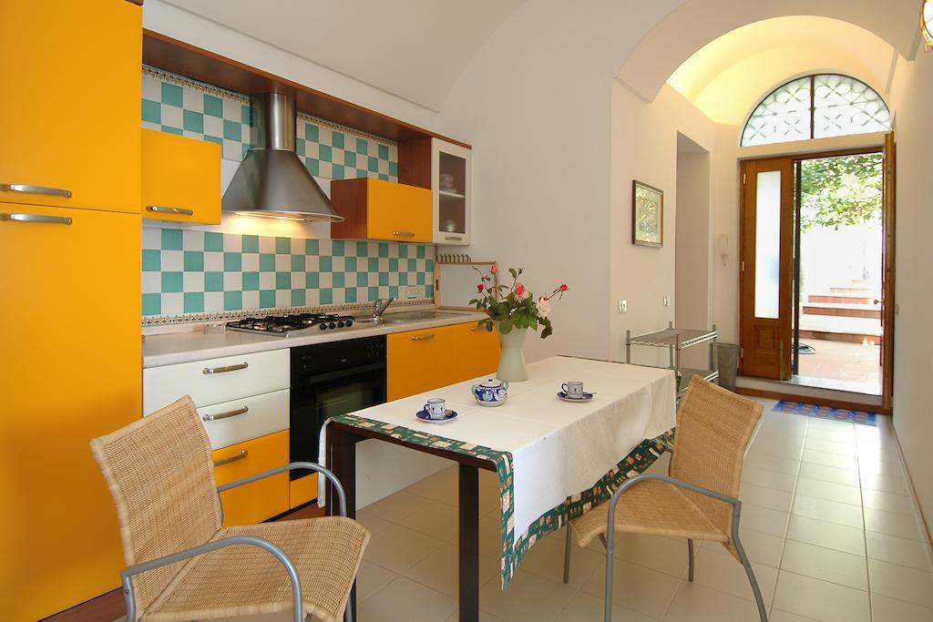 Amalfi 51 Con Vista Mare, Giardino E Terrazze Βίλα Conca dei Marini Δωμάτιο φωτογραφία